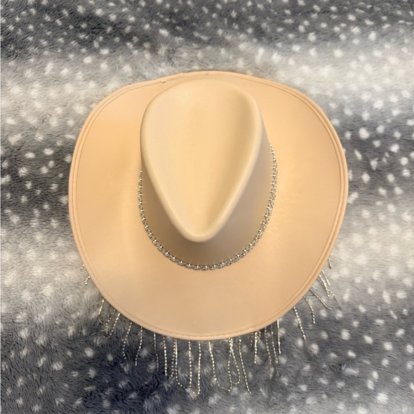 NWT Cream Bling Cowgirl Hat - Picture 1 of 3